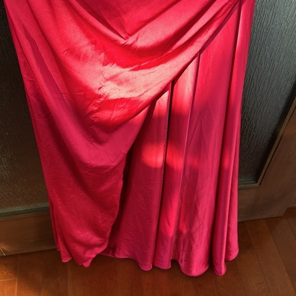 Mac Duggal Strapless Ruched Embellished Gem Gown Hot Pink Dress Size 10 - Picture 9 of 13